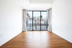 Jalan Haji Alias (D10), Condominium #575352621